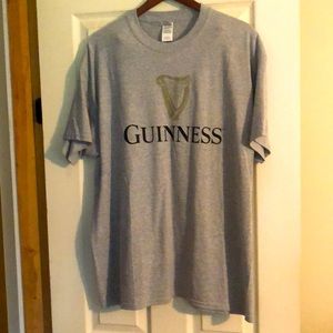 Men’s short sleeve Tshirt size XL